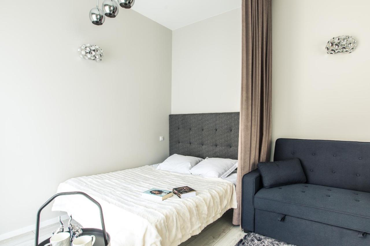 New Modern Studio Apartment In The Old Town Riga Exterior photo