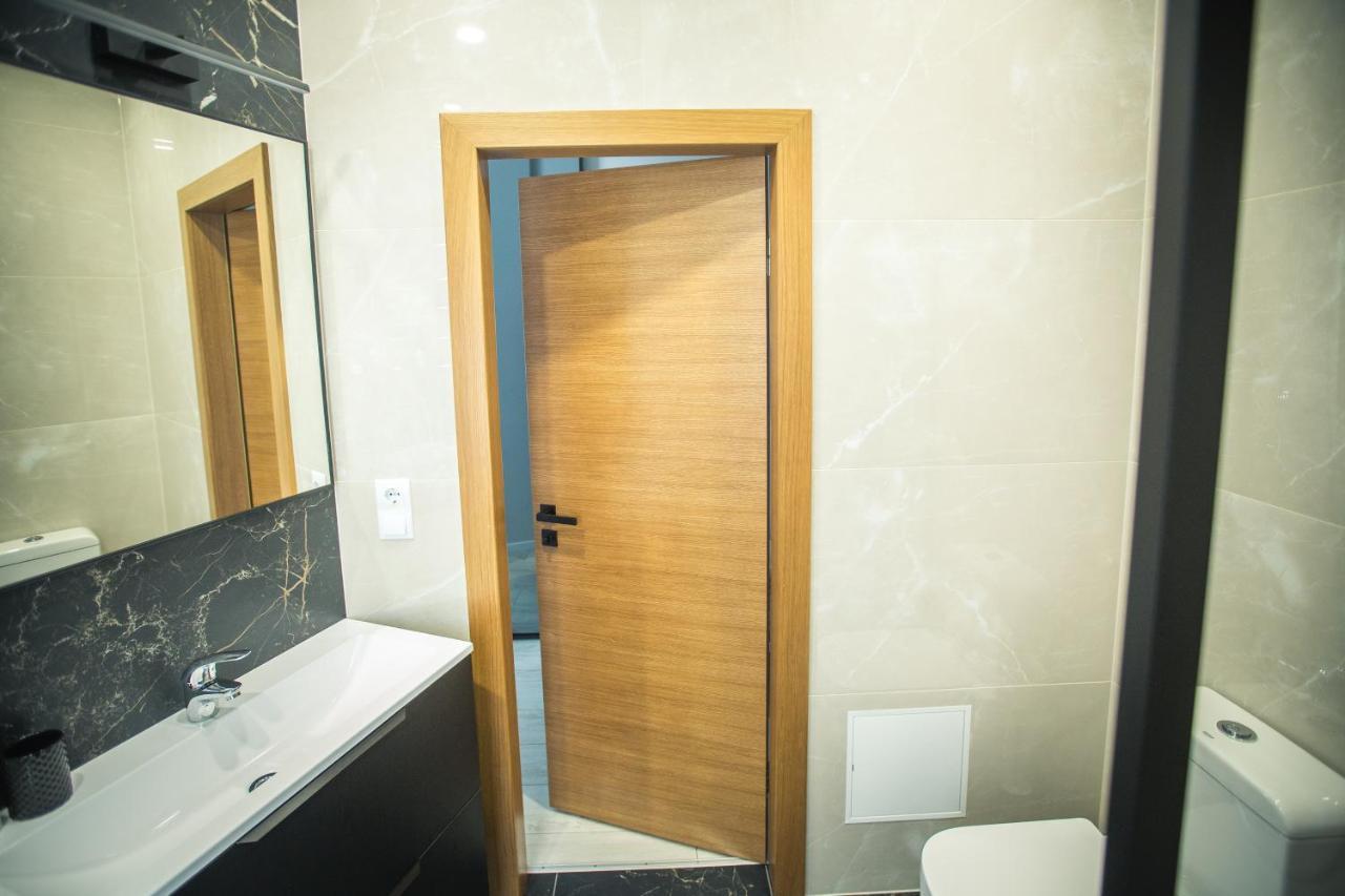 New Modern Studio Apartment In The Old Town Riga Exterior photo