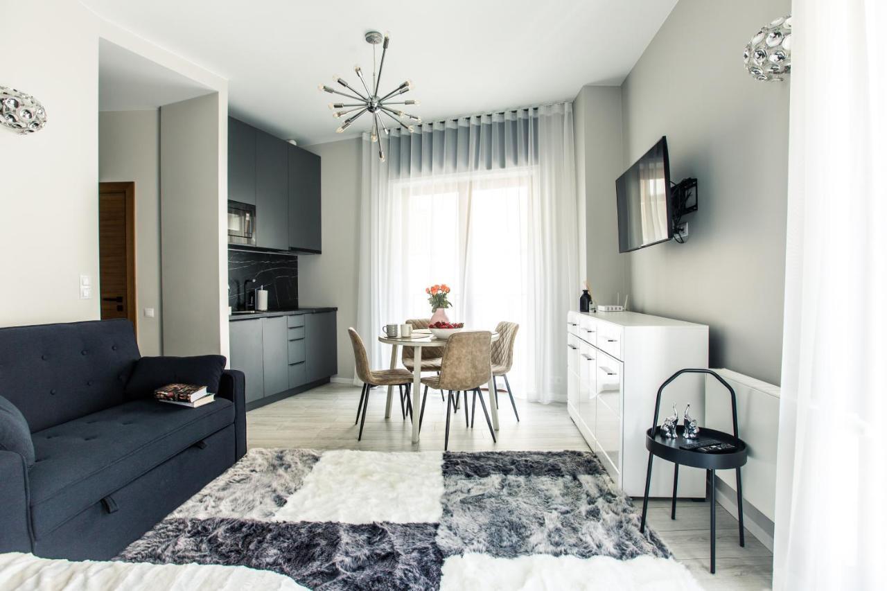 New Modern Studio Apartment In The Old Town Riga Exterior photo